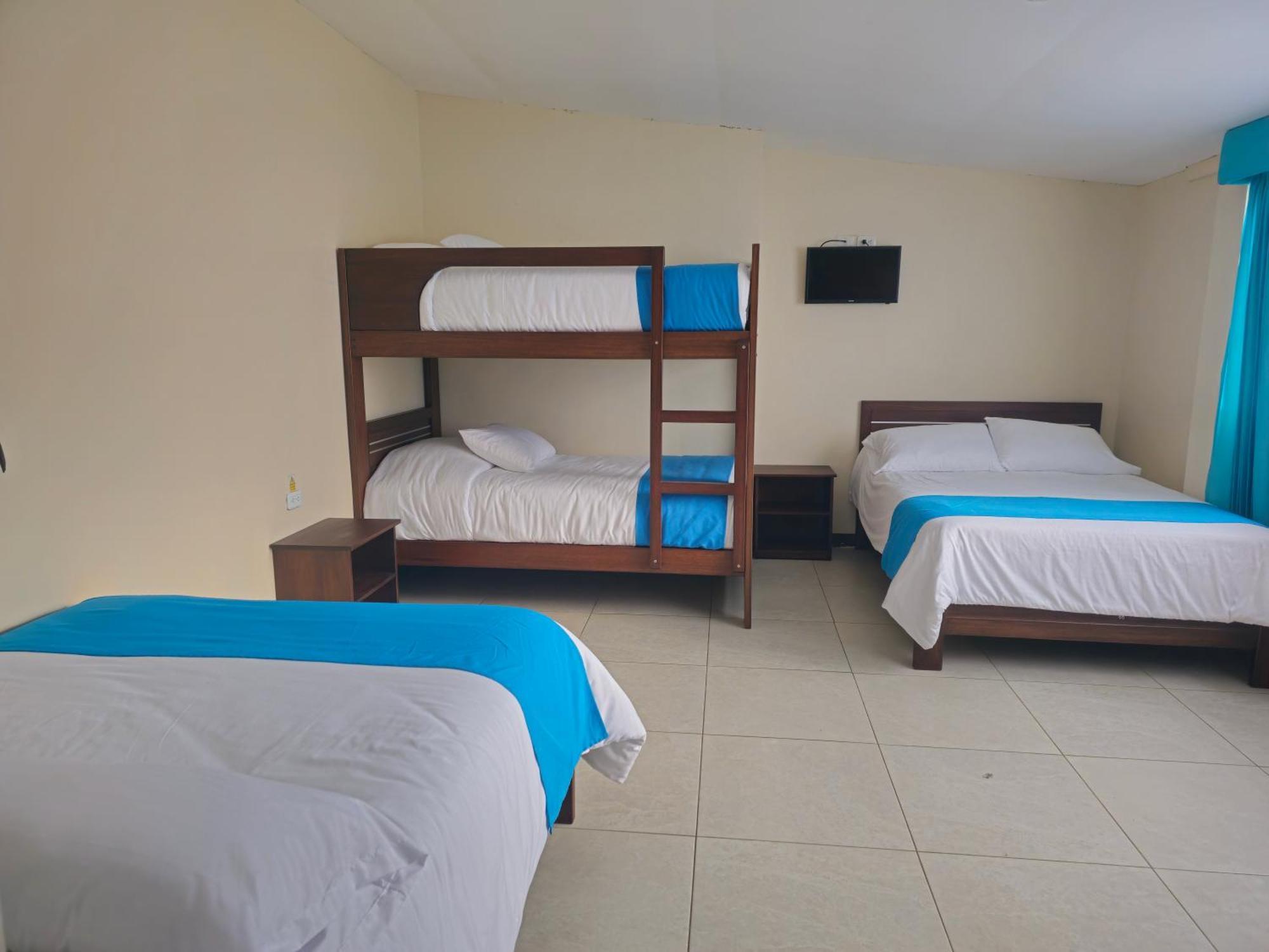 Hotel Tungurahua Banos  Exterior photo
